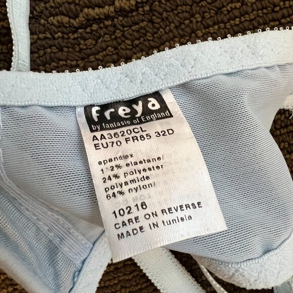 Blue Freya lace underwire bra - Picture 2 of 2
